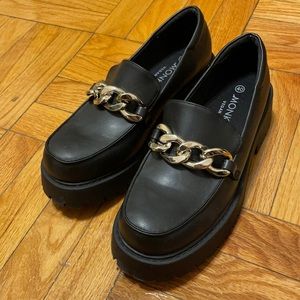 Chunky loafers